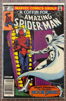 The Amazing Spider-Man #220 Moon Knight Cover 1981 Marvel Comic 7.0-8.0