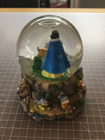 1990s Vintage Disney  Snow White & The Seven Dwaves Musical Snowglobe US Seller