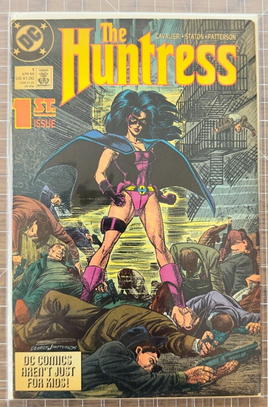 THE HUNTRESS #1 (1989 series) DC Comic 4.0-5.0