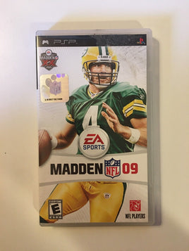 Madden 2009 (Sony PSP, 2008) EA Brett Farve Cover Greenbay Packers CIB Complete